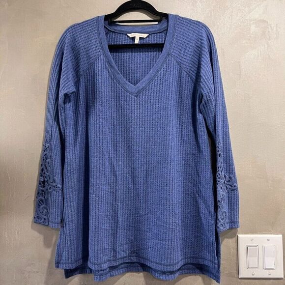 Soft Surroundings Cleo Top Blue Lace Crochet Sleeve Medium M NEW - Picture 1 of 4